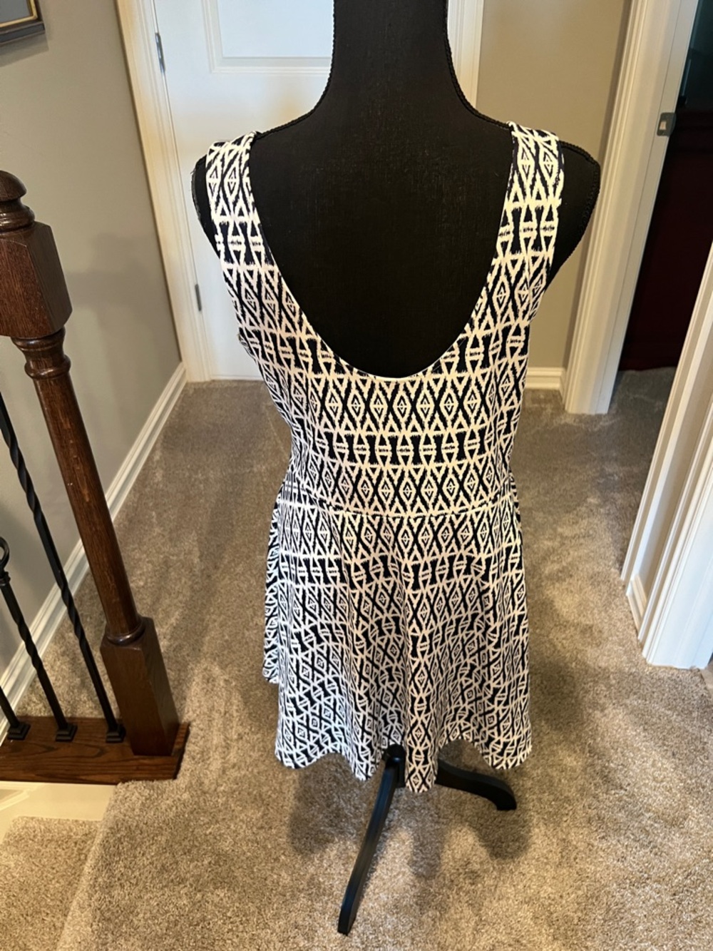Divided Black & White Geometric Scoop-Neck Mini Dress - Picture 6 of 8